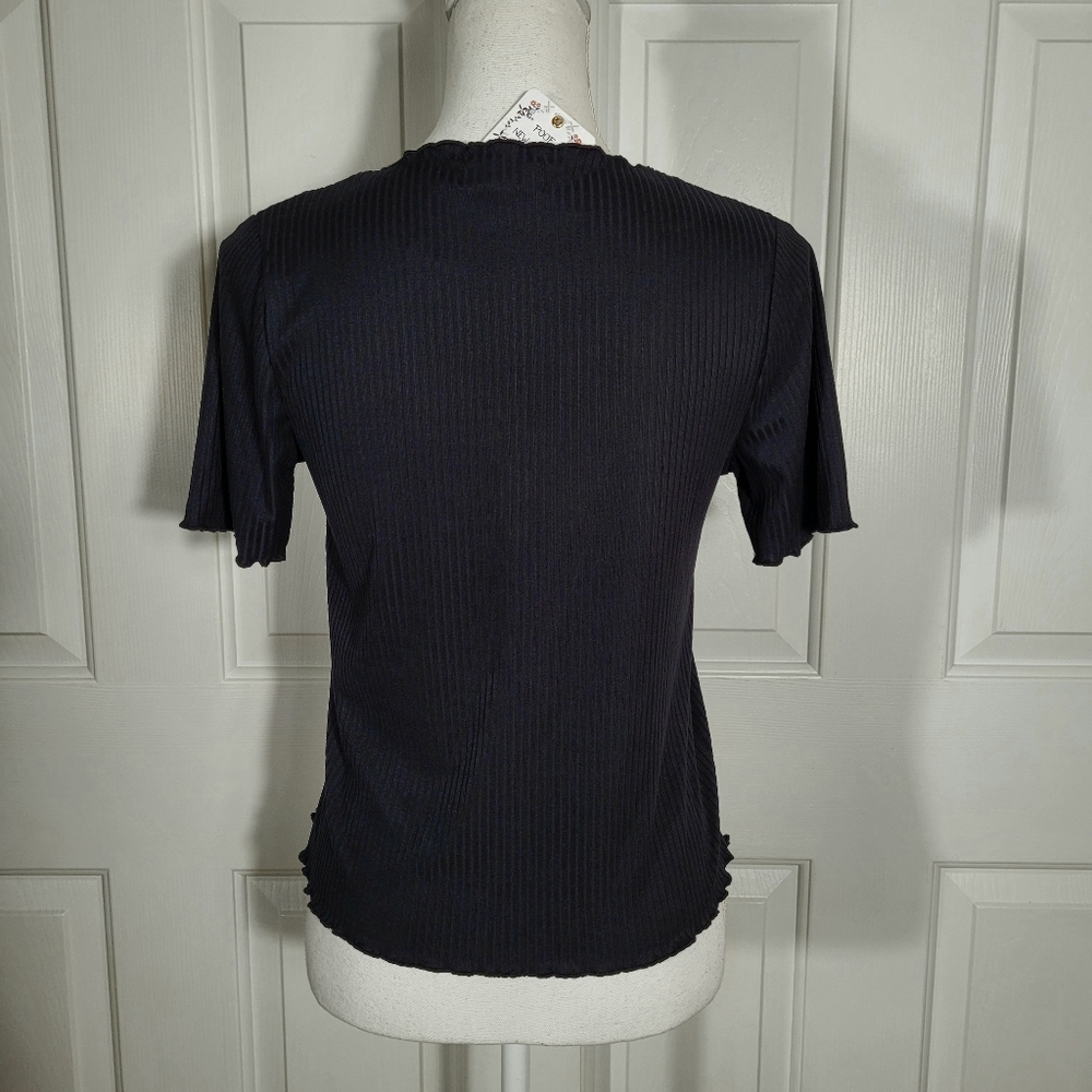 NWT Black Ribbed Open Front Short Sleeve Top with Ruffle Edging Size Large - Picture 7 of 13
